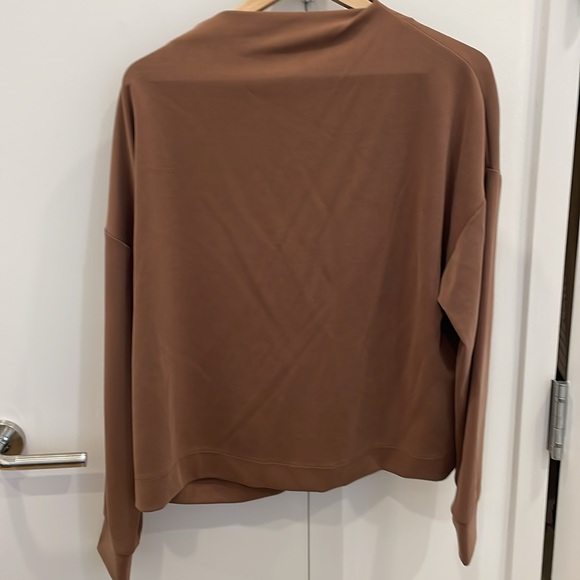 Mango drape athletic top camel brown size large - Picture 5 of 6